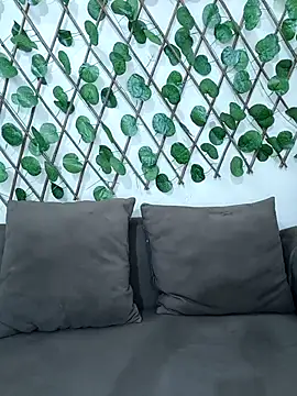 Bold-Cat online show from 10/03/25, 06:38