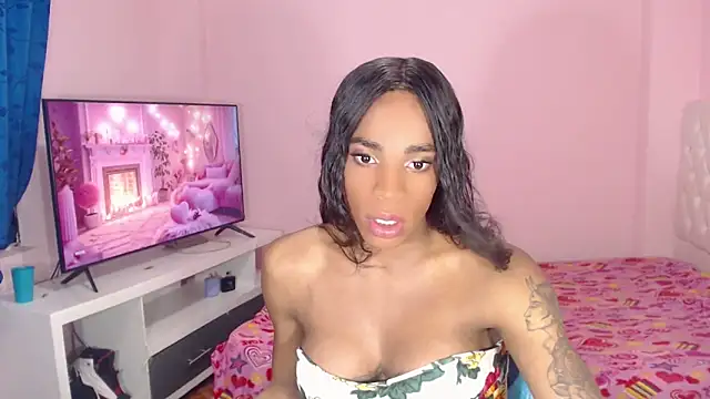 DannaDocell online show from 03/04/25, 01:01