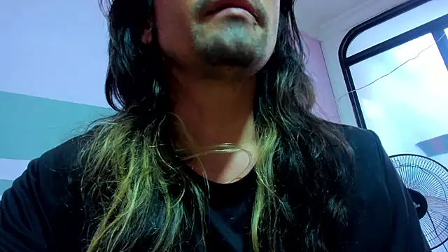 Dandrade789 online show from 10/22/25, 08:30