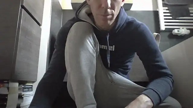 JAK-81 online show from 04/08/26, 05:51