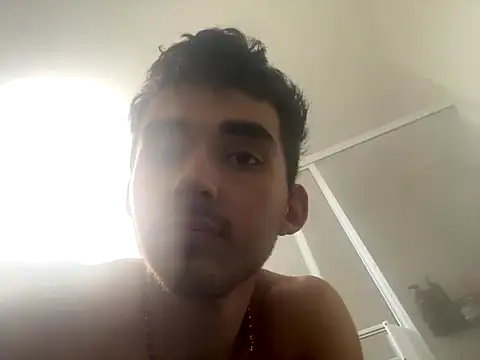 Snapshot of kevinsito1 chatting on 11/16/25, 09:31 kevinsito1 online show from 11/16/25, 09:31