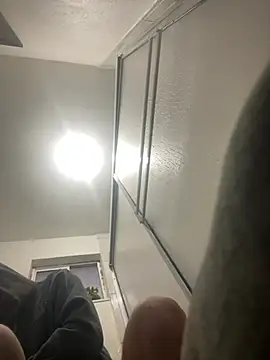 Snapshot of kevinsito1 chatting on 01/14/26, 02:33 kevinsito1 online show from 01/14/26, 02:33