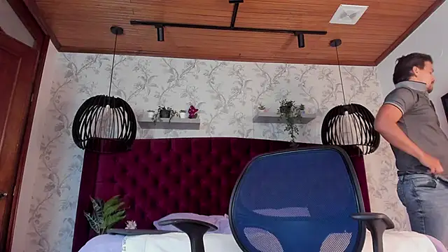 Ian Daviz online show from 03/20/25, 05:13