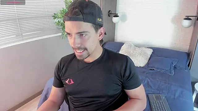 Ian Daviz online show from 03/20/25, 09:13