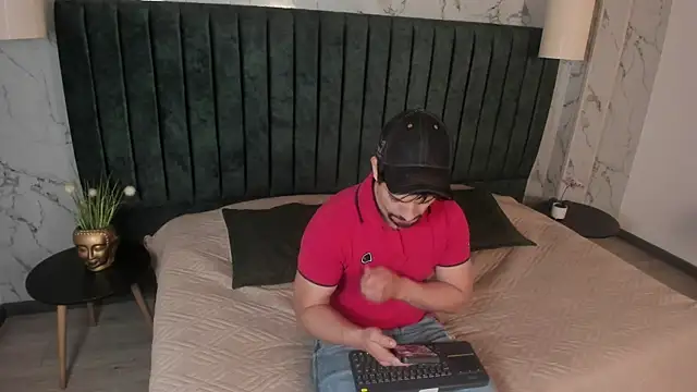 Ian Daviz online show from 10/28/25, 12:41