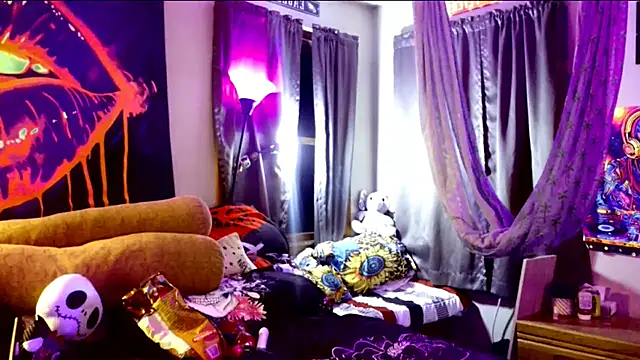 KRYZTALYNXXX online show from 02/20/25, 04:39