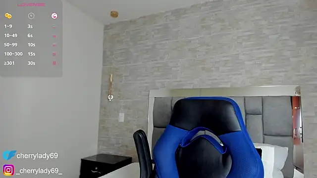 ladyAn  online show from 02/26/25, 07:20