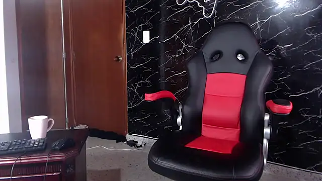 Snapshot of maty_hardx chatting on 01/23/25, 09:50 maty hardx online show from 01/23/25, 09:50