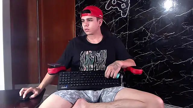 Snapshot of maty_hardx chatting on 01/23/25, 03:54 maty hardx online show from 01/23/25, 03:54