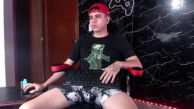 Snapshot of maty_hardx chatting on 02/04/25, 09:38 maty hardx online show from 02/04/25, 09:38