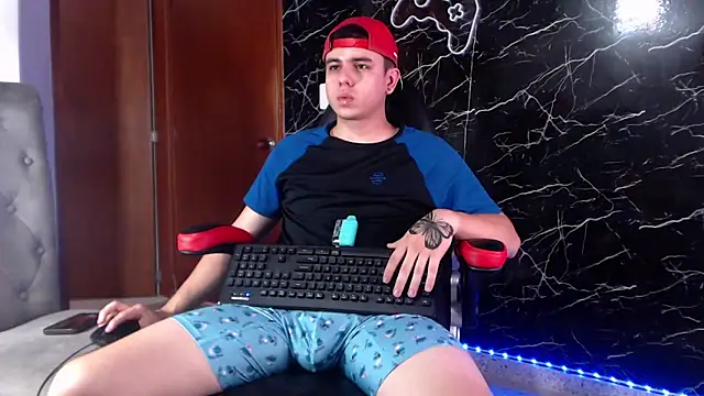 Snapshot of maty_hardx chatting on 03/05/25, 08:10 maty hardx online show from 03/05/25, 08:10