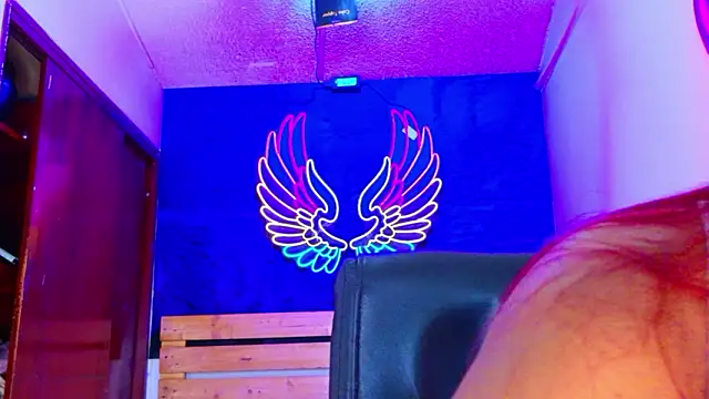 meghan nill online show from 03/27/26, 03:01