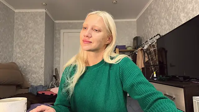 AnneBall online show from 05/01/26, 06:07