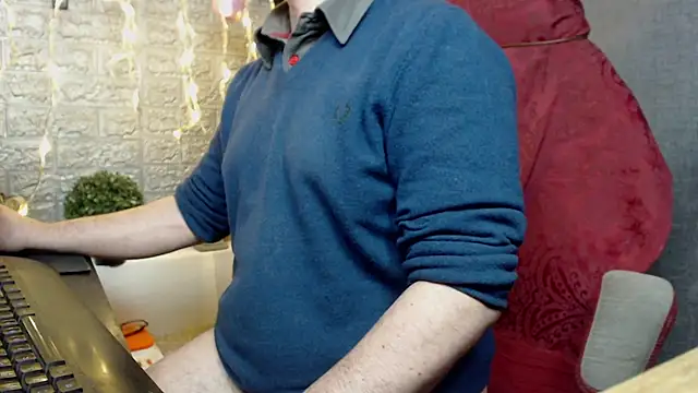 Snapshot of alex-volo chatting on 01/09/26, 03:59 alex-volo online show from 01/09/26, 03:59