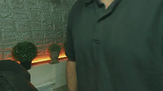 Snapshot of alex-volo chatting on 02/01/26, 02:21 alex-volo online show from 02/01/26, 02:21