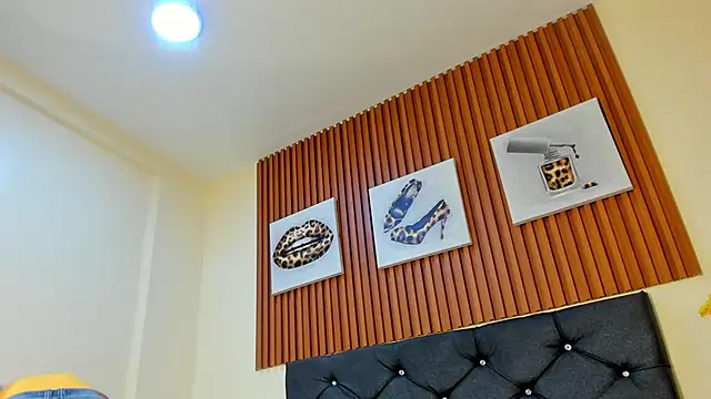 Zoe pss online show from 11/10/25, 07:35