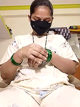 Kashish 18 online show from 02/13/26, 08:21