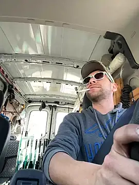 SmokingSloth online show from 03/07/25, 03:18