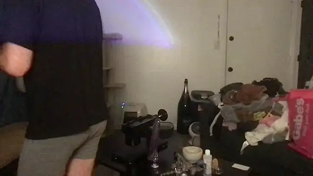 Snapshot of SpunCandy chatting on 03/21/26, 10:24 SpunCandy online show from 03/21/26, 10:24