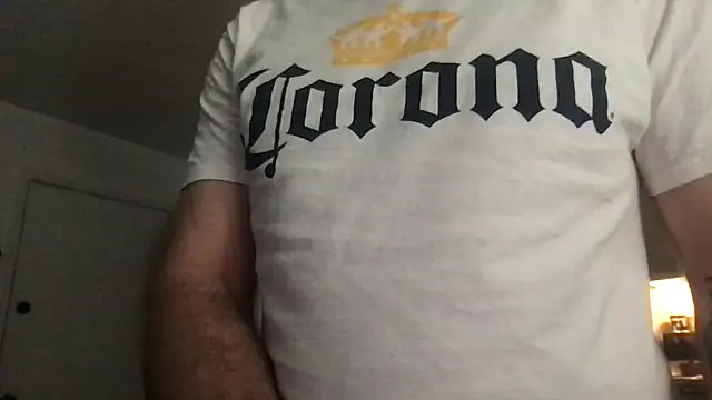 Snapshot of SpunCandy chatting on 04/21/26, 04:19 SpunCandy online show from 04/21/26, 04:19