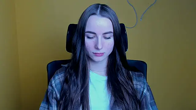 Snapshot of Eva_Janee chatting on 02/17/26, 12:12 Eva Janee online show from 02/17/26, 12:12