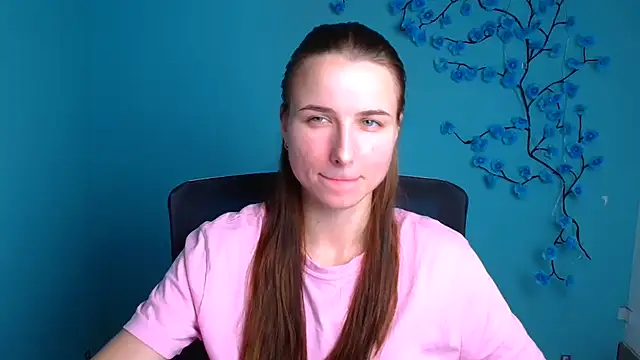 Eva Janee online show from 06/18/26, 09:14