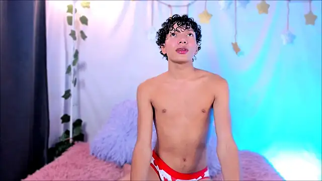 Snapshot of Im_Alejo chatting on 03/09/26, 02:04 Im Alejo online show from 03/09/26, 02:04