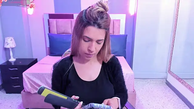 EvaaLovia1 online show from 01/29/25, 01:17