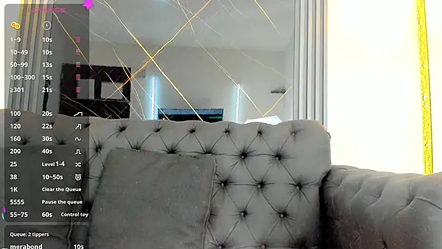 EvaaLovia1 online show from 10/15/25, 01:11