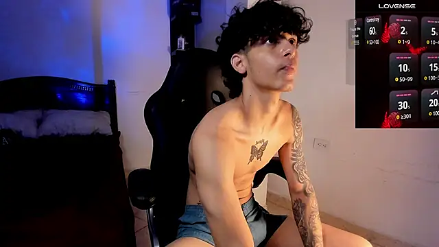 Snakebutterfly online show from 03/06/25, 12:43