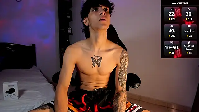 Snakebutterfly online show from 03/15/25, 07:20