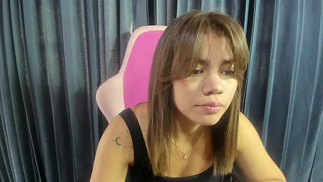 Snapshot of Gissel_Angel chatting on 01/25/25, 06:24 Gissel Angel online show from 01/25/25, 06:24