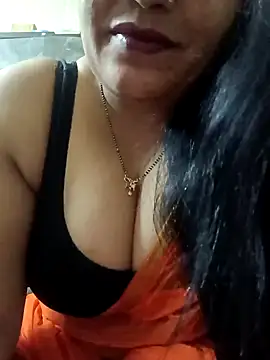 Snapshot of sneha_rose chatting on 12/17/24, 05:15 sneha rose online show from 12/17/24, 05:15