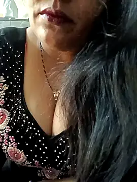 Snapshot of sneha_rose chatting on 01/18/25, 06:24 sneha rose online show from 01/18/25, 06:24