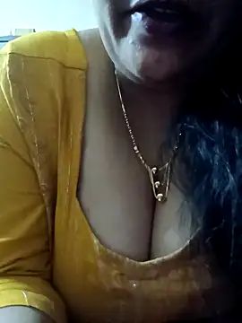 Snapshot of sneha_rose chatting on 03/20/25, 05:25 sneha rose online show from 03/20/25, 05:25