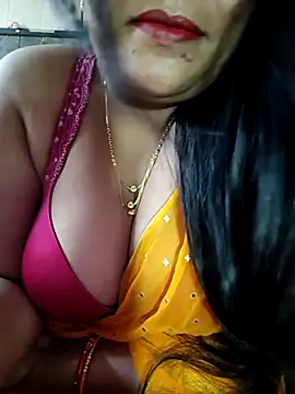 Snapshot of sneha_rose chatting on 10/09/25, 05:05 sneha rose online show from 10/09/25, 05:05