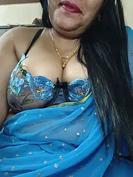Snapshot of sneha_rose chatting on 07/13/26, 06:00 sneha rose online show from 07/13/26, 06:00
