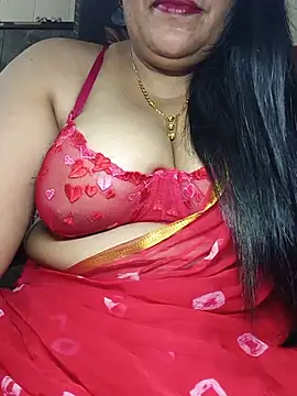 Snapshot of sneha_rose chatting on 07/18/26, 06:56 sneha rose online show from 07/18/26, 06:56