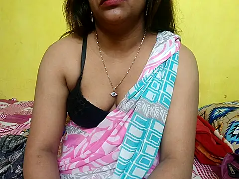 Snapshot of Sexyranibhabhi chatting on 11/17/25, 03:34 Sexyranibhabhi online show from 11/17/25, 03:34