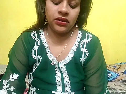Snapshot of Sexyranibhabhi chatting on 11/21/25, 02:05 Sexyranibhabhi online show from 11/21/25, 02:05