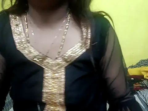 Snapshot of Sexyranibhabhi chatting on 12/14/25, 02:22 Sexyranibhabhi online show from 12/14/25, 02:22