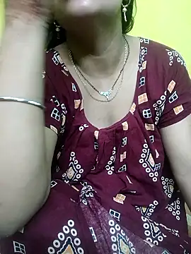 Snapshot of Sexyranibhabhi chatting on 05/18/26, 01:56 Sexyranibhabhi online show from 05/18/26, 01:56