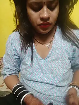Snapshot of Sexyranibhabhi chatting on 05/19/26, 02:40 Sexyranibhabhi online show from 05/19/26, 02:40