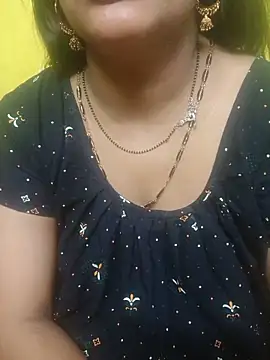 Snapshot of Sexyranibhabhi chatting on 05/29/26, 02:42 Sexyranibhabhi online show from 05/29/26, 02:42