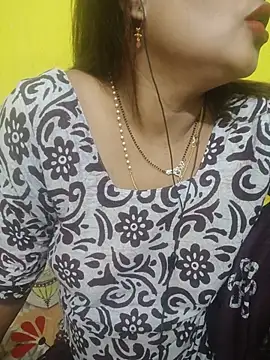 Snapshot of Sexyranibhabhi chatting on 06/08/26, 02:17 Sexyranibhabhi online show from 06/08/26, 02:17
