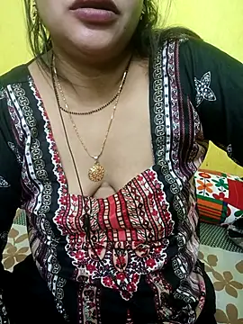 Snapshot of Sexyranibhabhi chatting on 07/06/26, 03:03 Sexyranibhabhi online show from 07/06/26, 03:03
