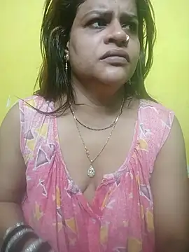 Snapshot of Sexyranibhabhi chatting on 07/14/26, 03:00 Sexyranibhabhi online show from 07/14/26, 03:00