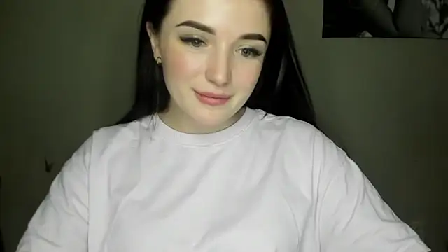 Snapshot of EvaaMillerr99 chatting on 01/13/25, 09:31 EvaaMillerr99 online show from 01/13/25, 09:31