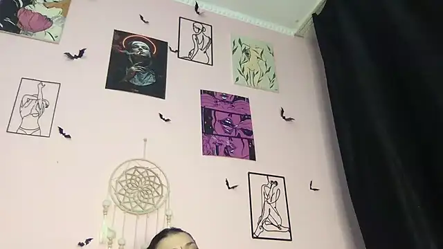 MoonAgnes online show from 01/15/25, 12:58