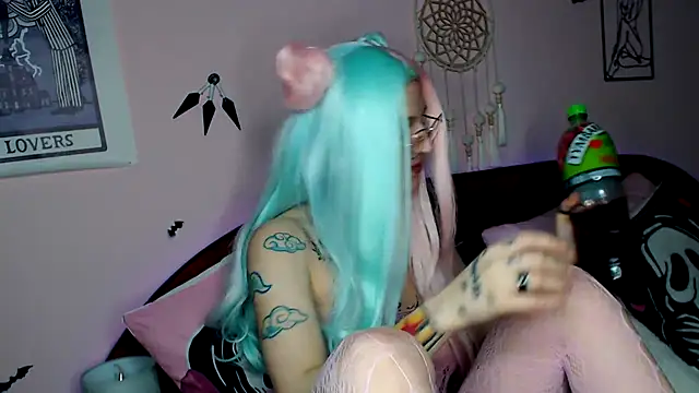 MoonAgnes online show from 02/01/25, 02:26